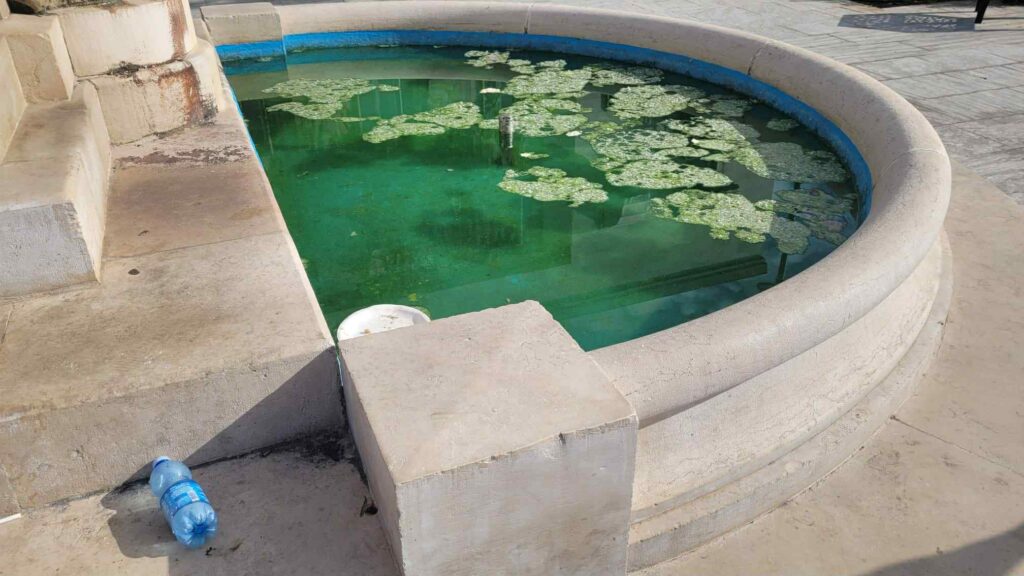 fonatana piazza de nava sporca