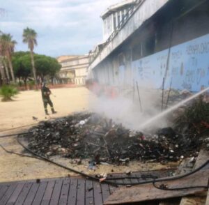 incendio rifiuti lido comunale