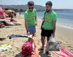 pensa positivo iniziativa pulizia spiagge reggio calabria