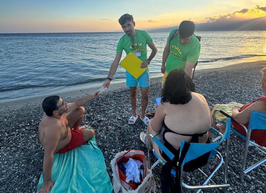 pensa positivo iniziativa pulizia spiagge reggio calabria