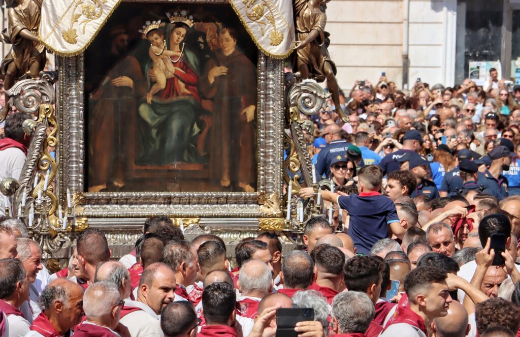 processione festa di madonna settembre