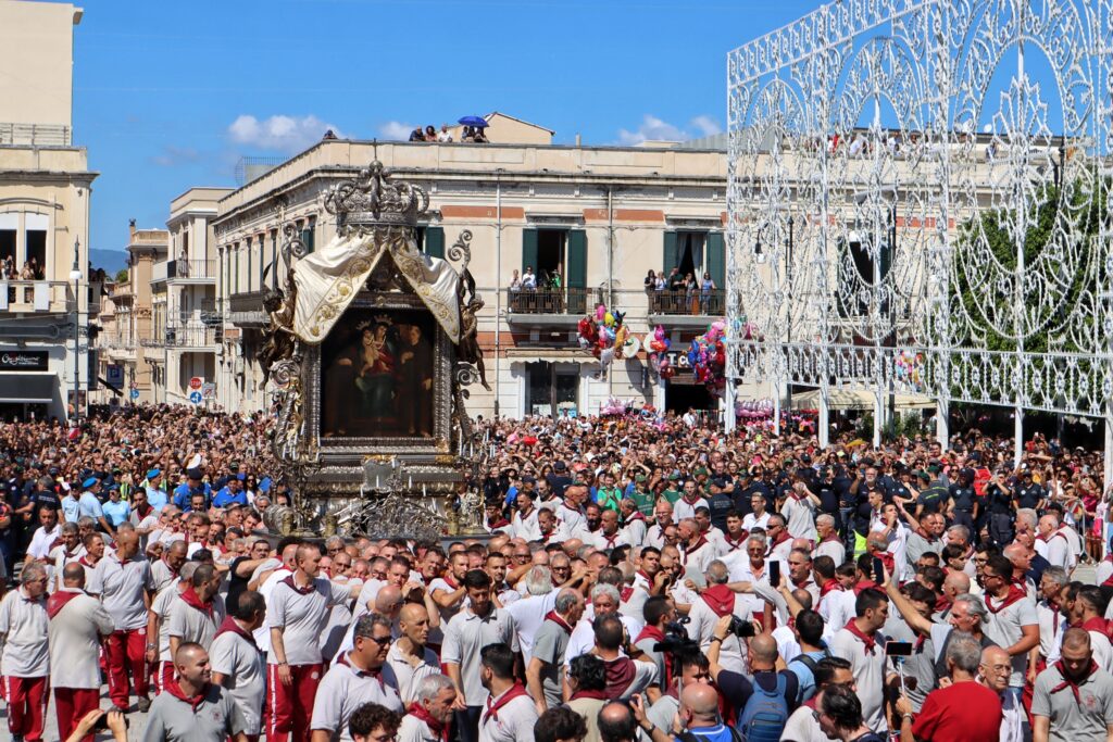 processione festa di madonna settembre