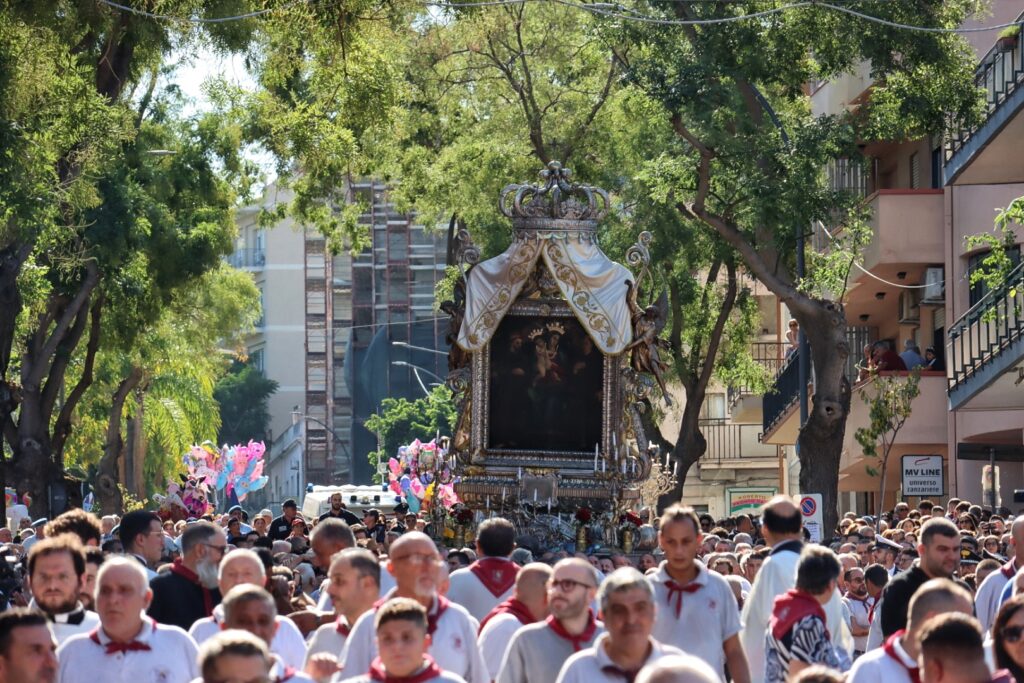 processione festa di madonna settembre