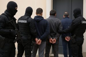 Arresti carabinieri