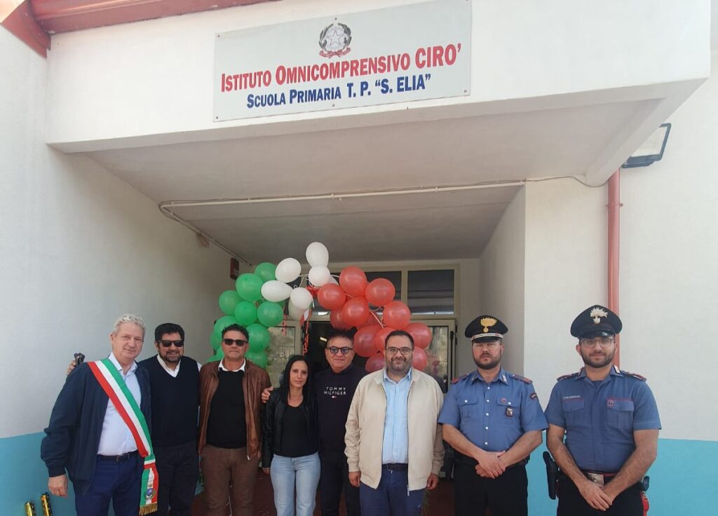 Cirò inaugurazione scuola primaria S. Elia