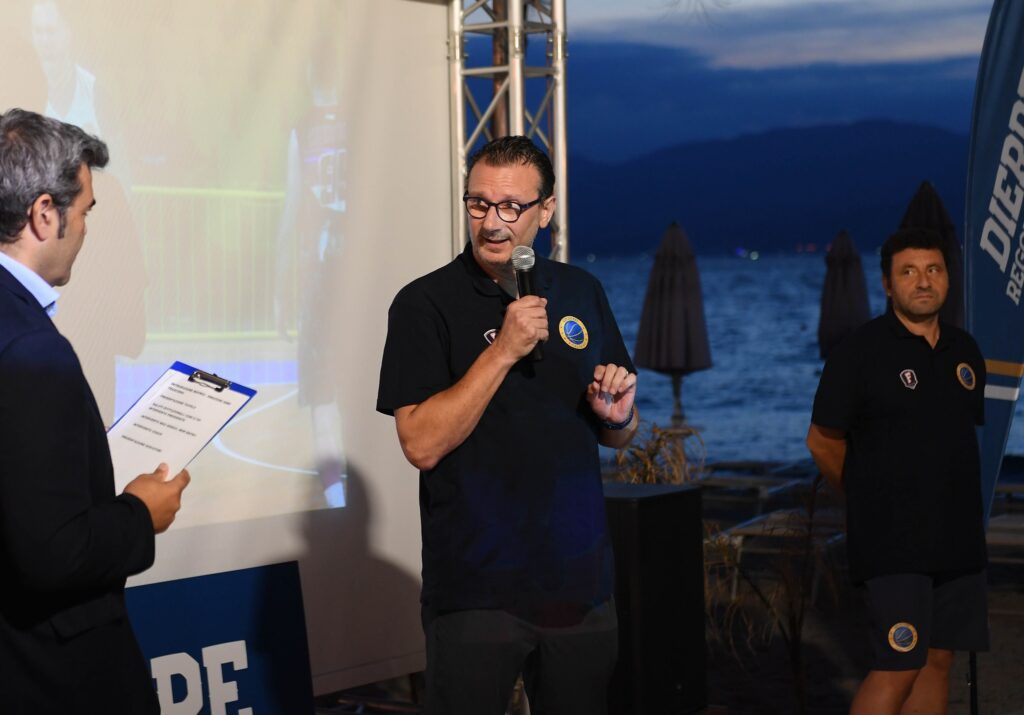 Coach Inguaggiato Dierre