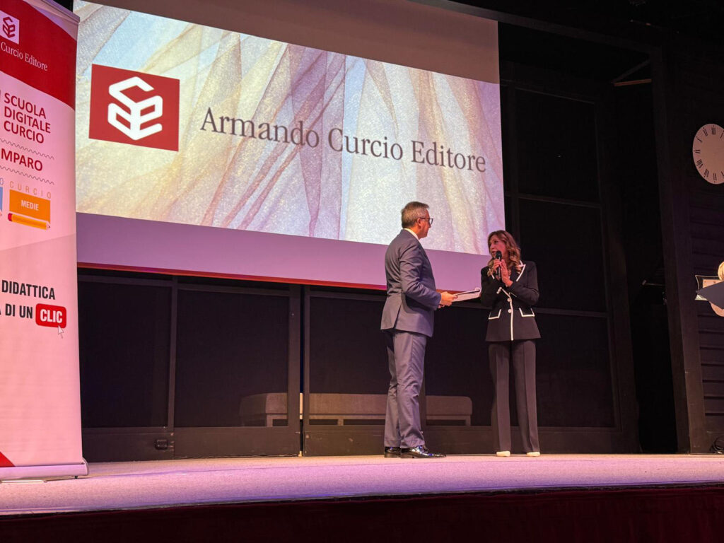 Consegna Premio Armando Curcio alla dottoressa Marisa Manzini
