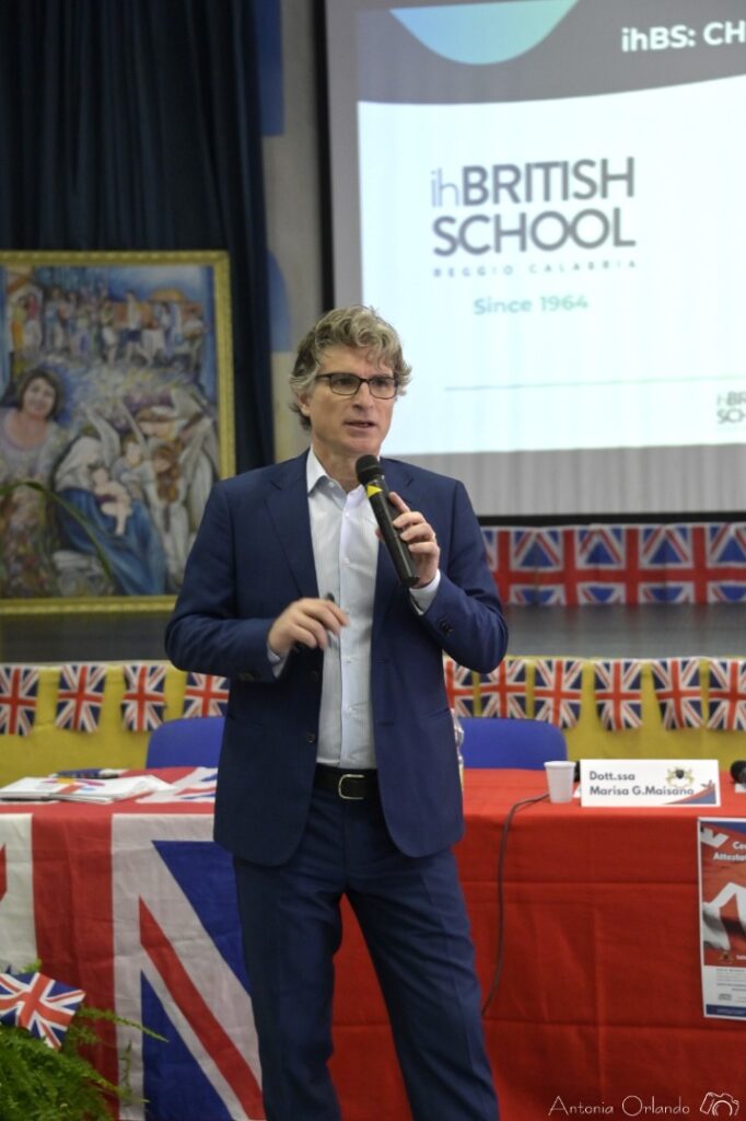 Consegna attestati Cambridge scuola Bernardino Telesio