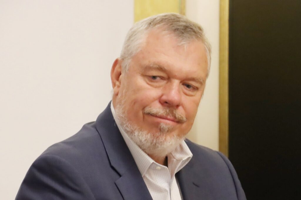 Sasha Volkov