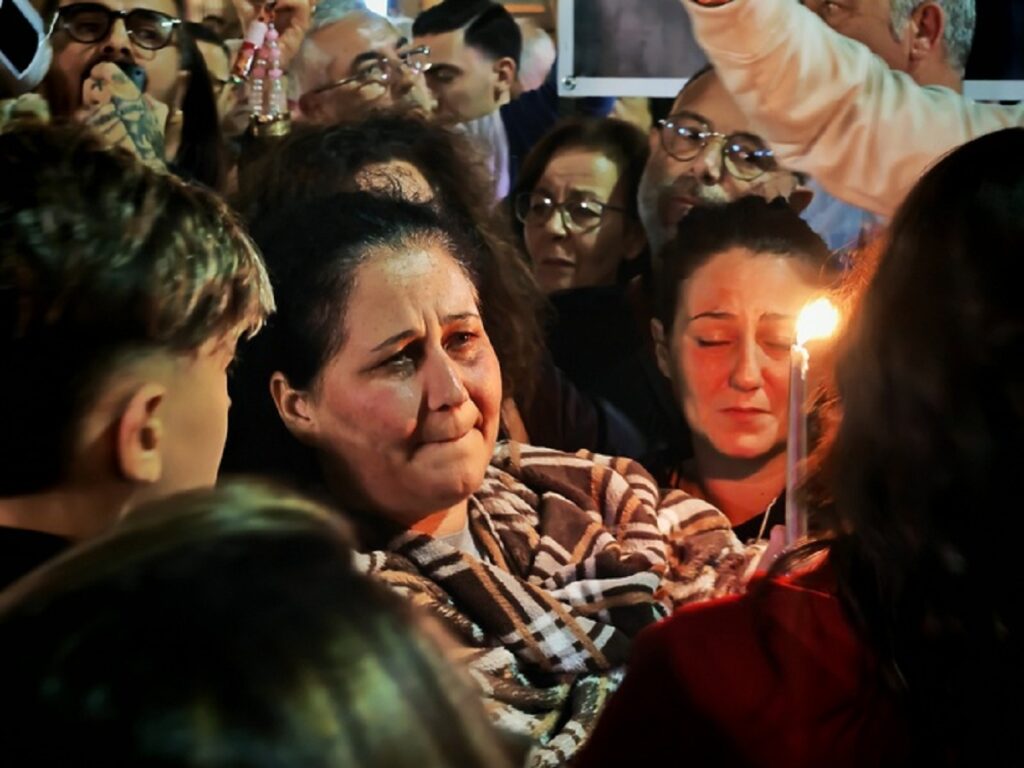 Fiaccolata Palermo - morte Taormina