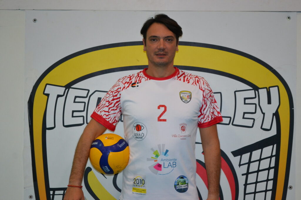 Giuseppe De Francesco schiacciatore Team Volley Messina Serie C