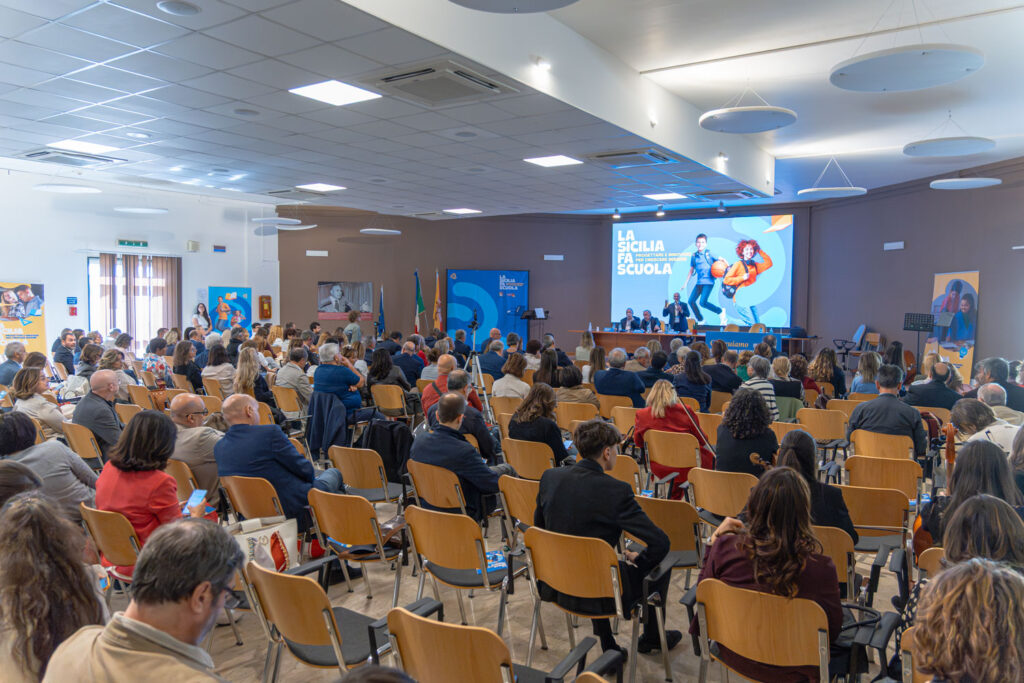 la Sicilia fa scuola Palermo