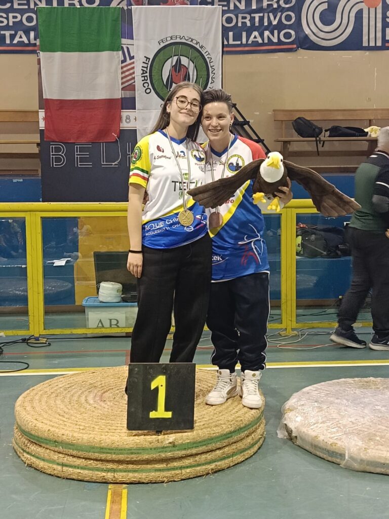PODIO SENIORES FEMMINILE COMPOUND POERIO PITERA' ANASTASIA