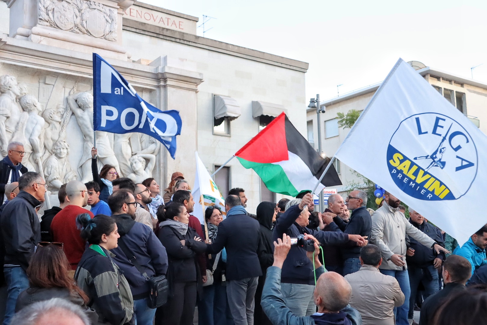 Protesta No Ponte e ProPal Reggio Calabria (1)