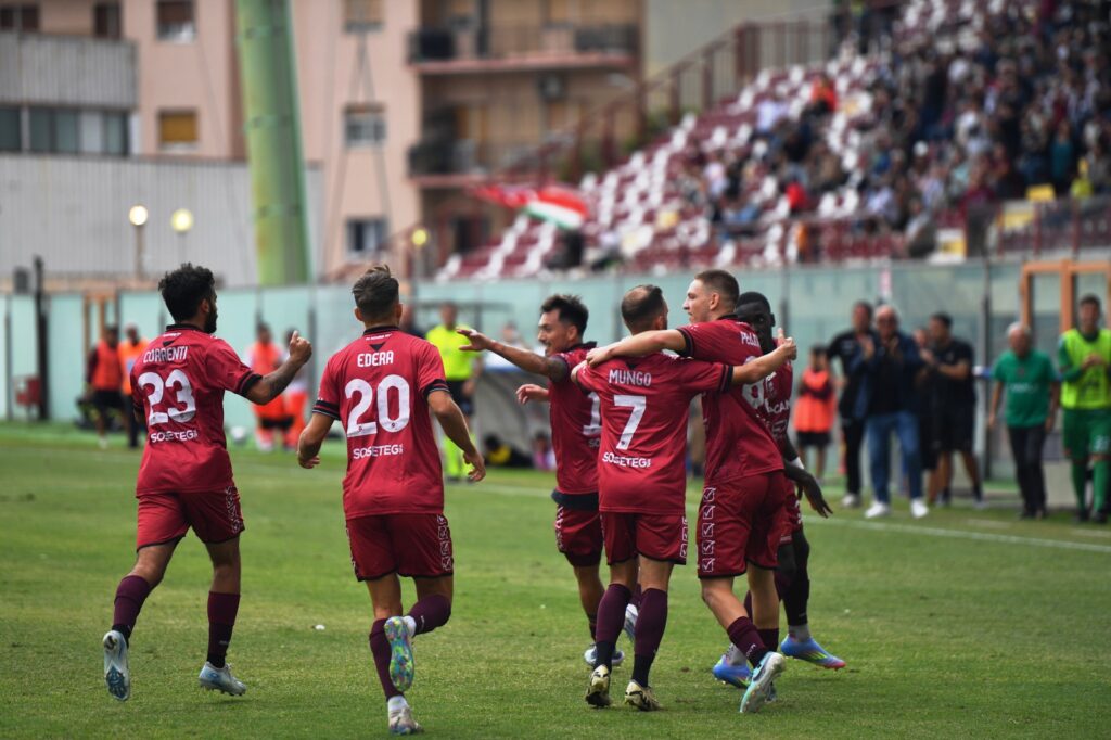 Reggina-Ragusa esultanza