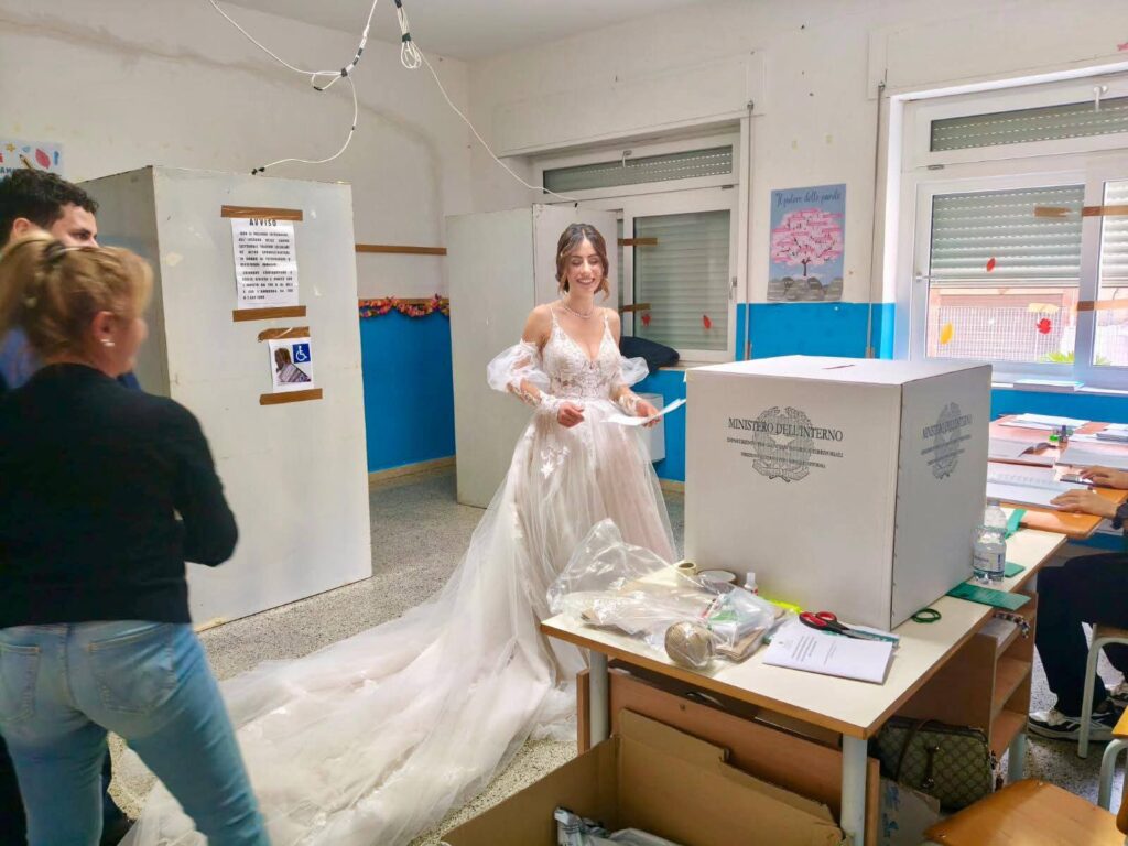 San Gregorio d'Ipppona voto vestita da sposa