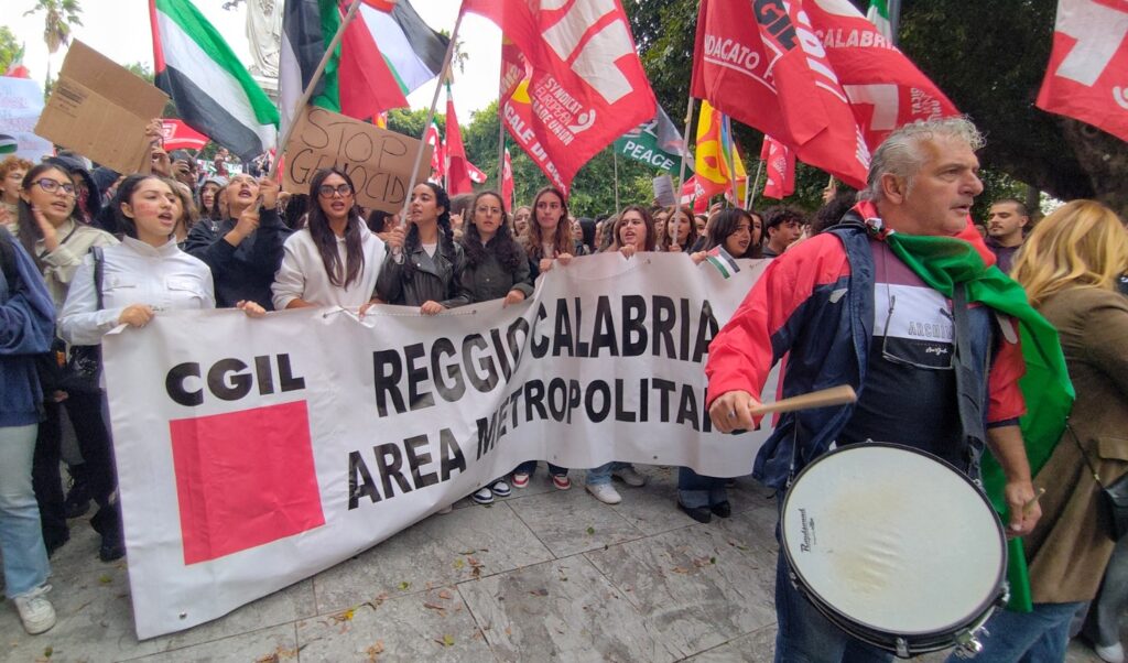 Sciopero generale Manifestazione ProPal Reggio Calabria