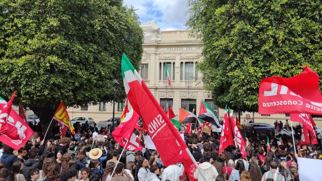 Sciopero generale Manifestazione ProPal Reggio Calabria