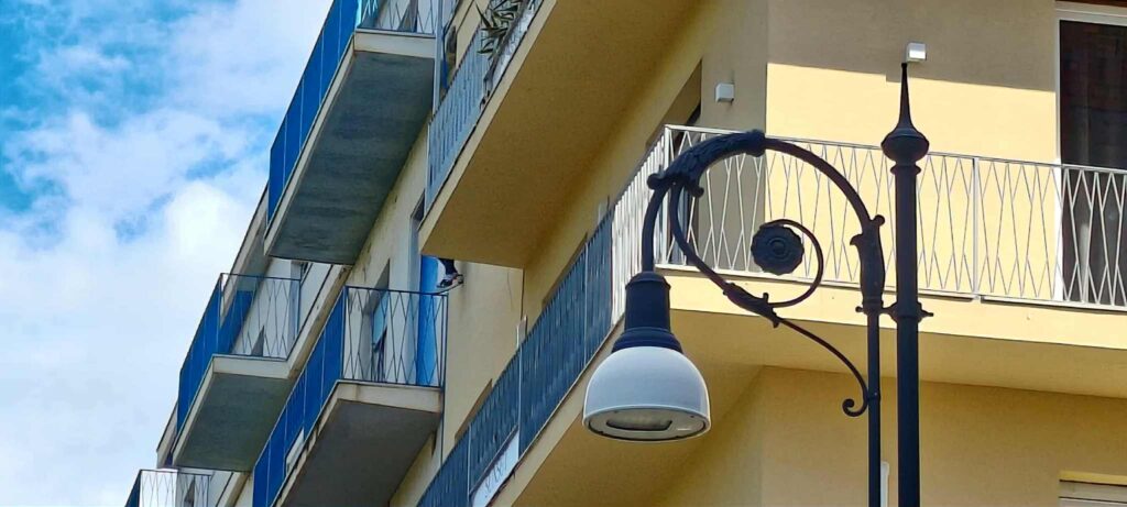 Tentato suicidio corso garibaldi reggio calabria (1)