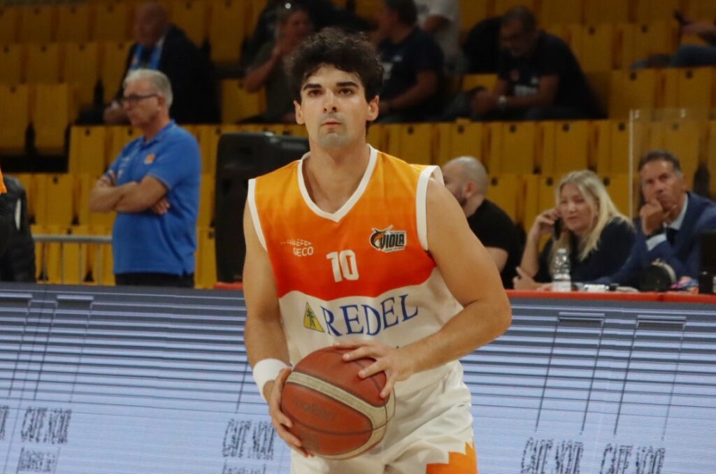 Manu Fernandez