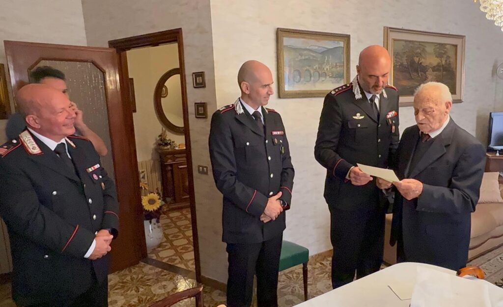 carabinieri capo d'Orlando compleanno