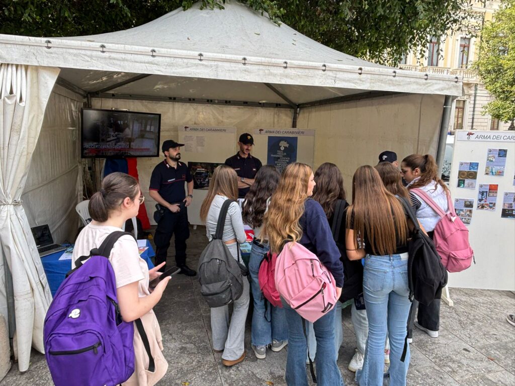 cosmos 2025 - stand piazza Italia