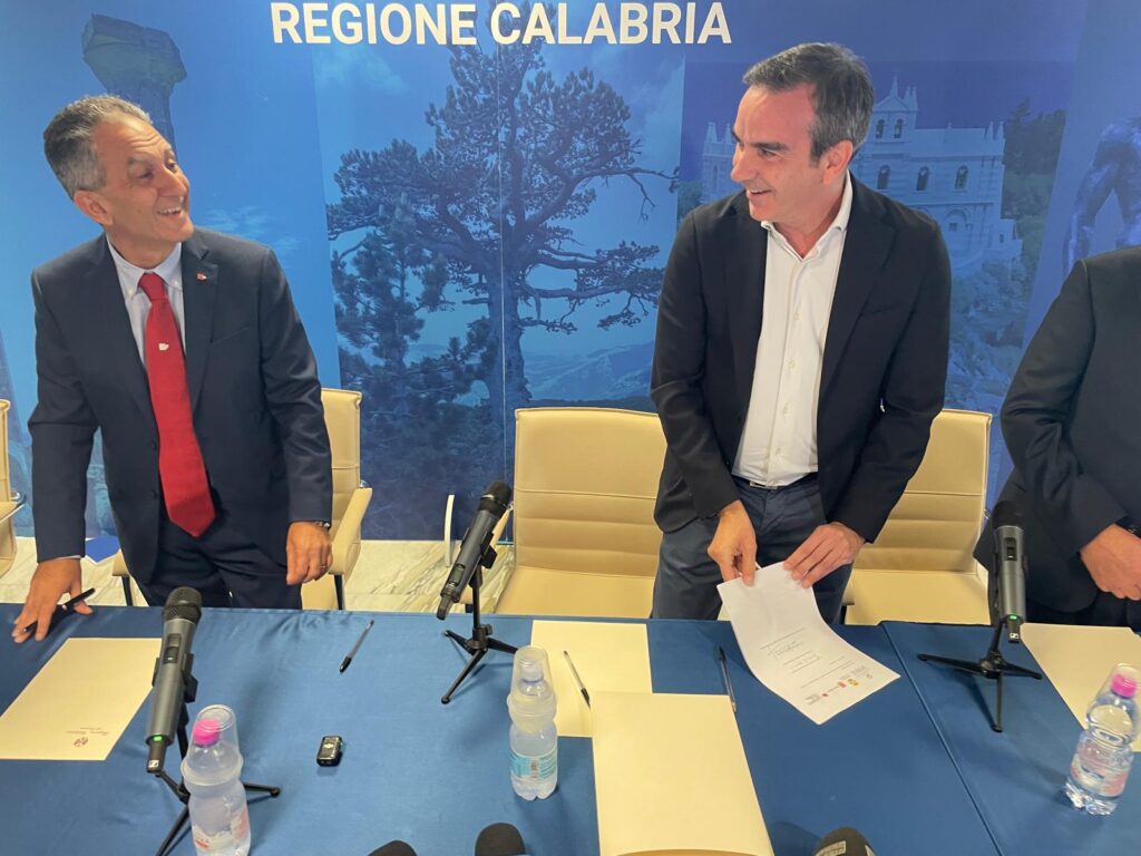firma protocollo nuovo ospedale di Rende