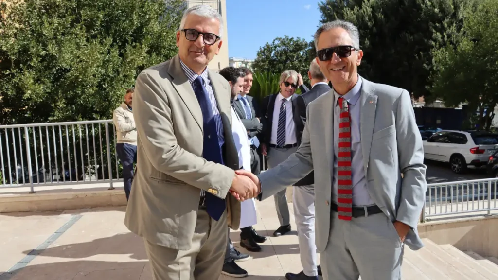 inaugurati i nuovi reparti all’Ospedale di Cosenza