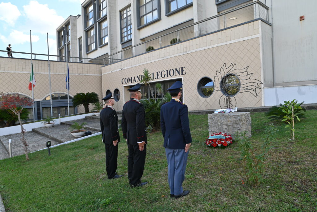 omaggio ai carabinieri morti nel veronese