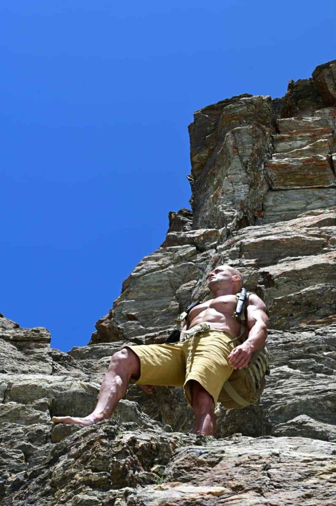 scalzo e nudo sull'etna
