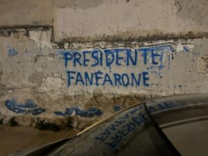 scritte contro il presidente del siracusa