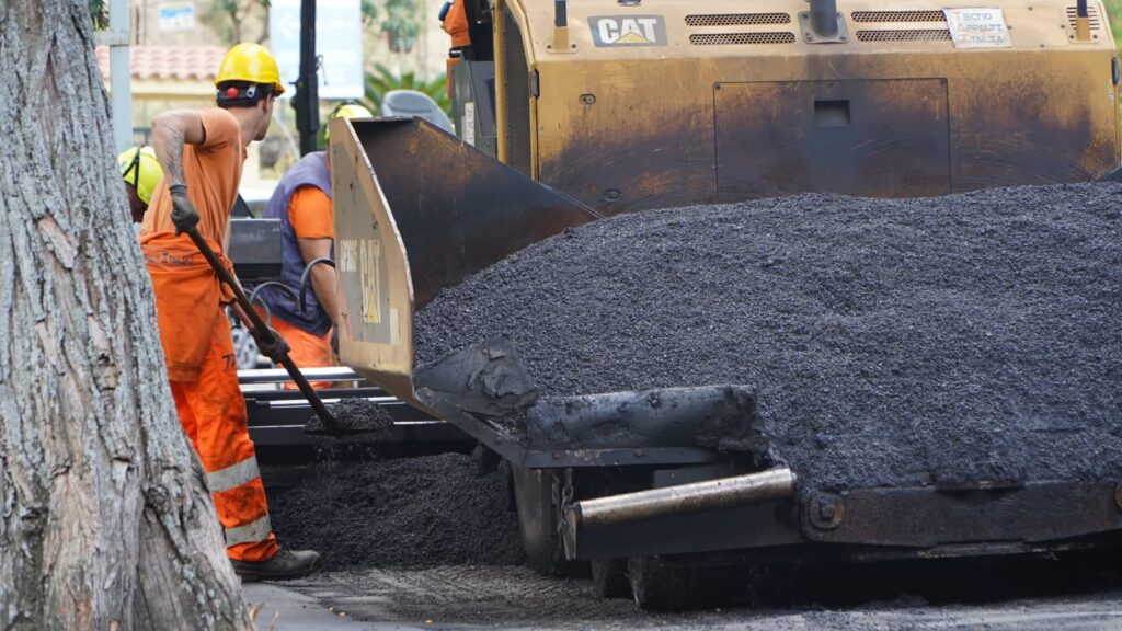 strada riasfaltata a cataforio