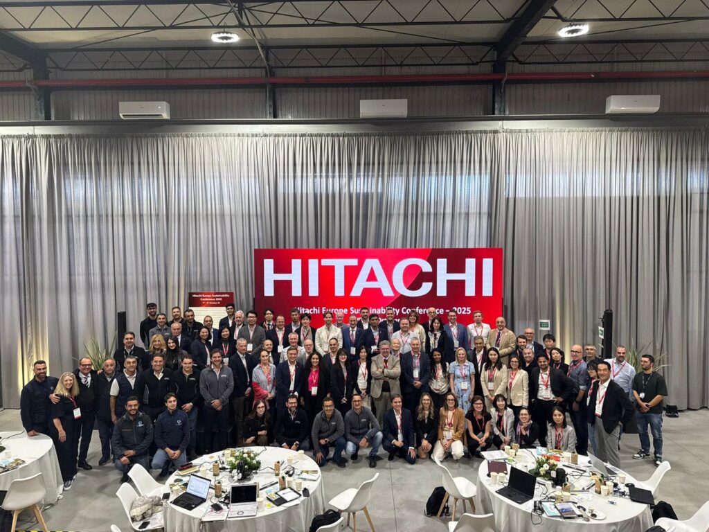 strategia globale hitachi