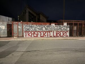 striscione ultrà reggina per trasferta vietata a messina