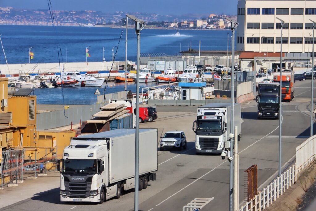 tir porto reggio calabria