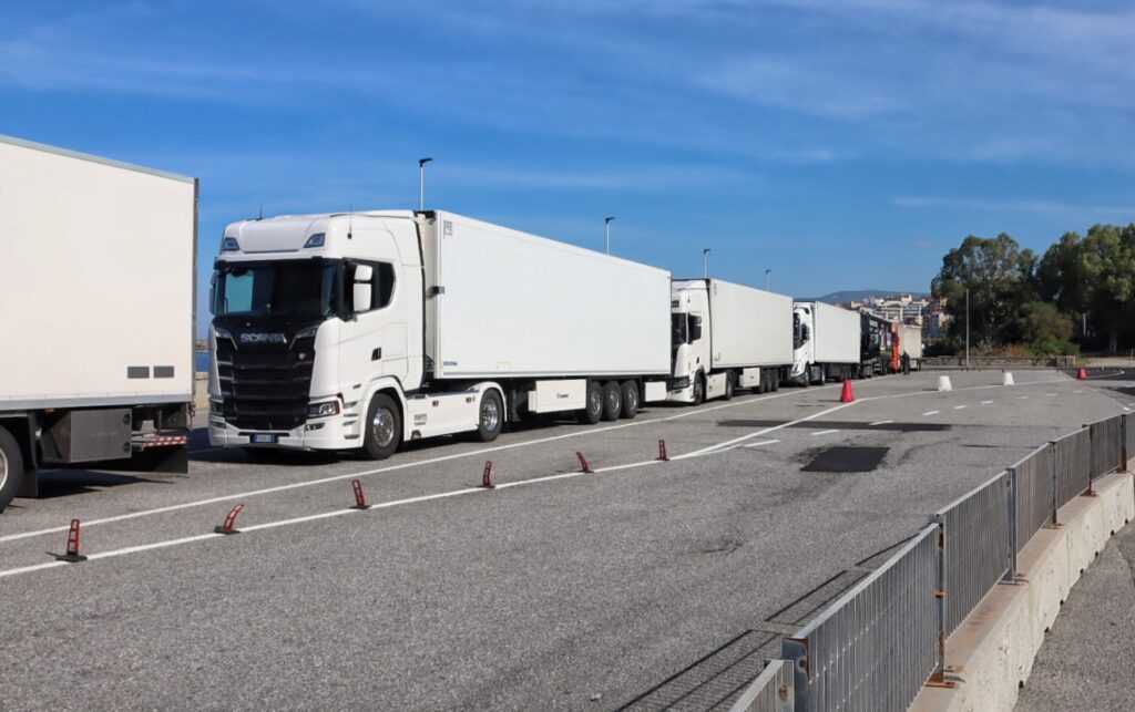 tir porto reggio calabria