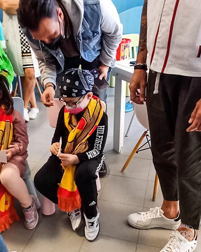 visita ultras catanzaro al dulbecco per incontrare il piccolo francesco