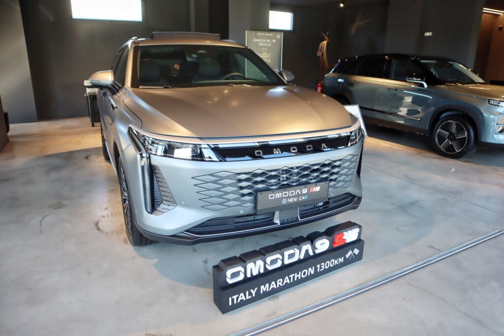 Auto Omoda 9 da New Car
