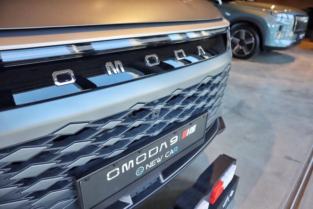 Auto Omoda 9 da New Car