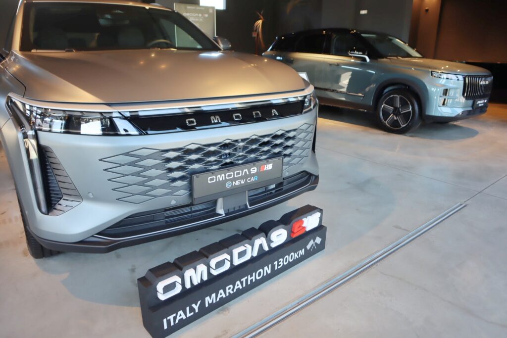 Auto Omoda 9 da New Car