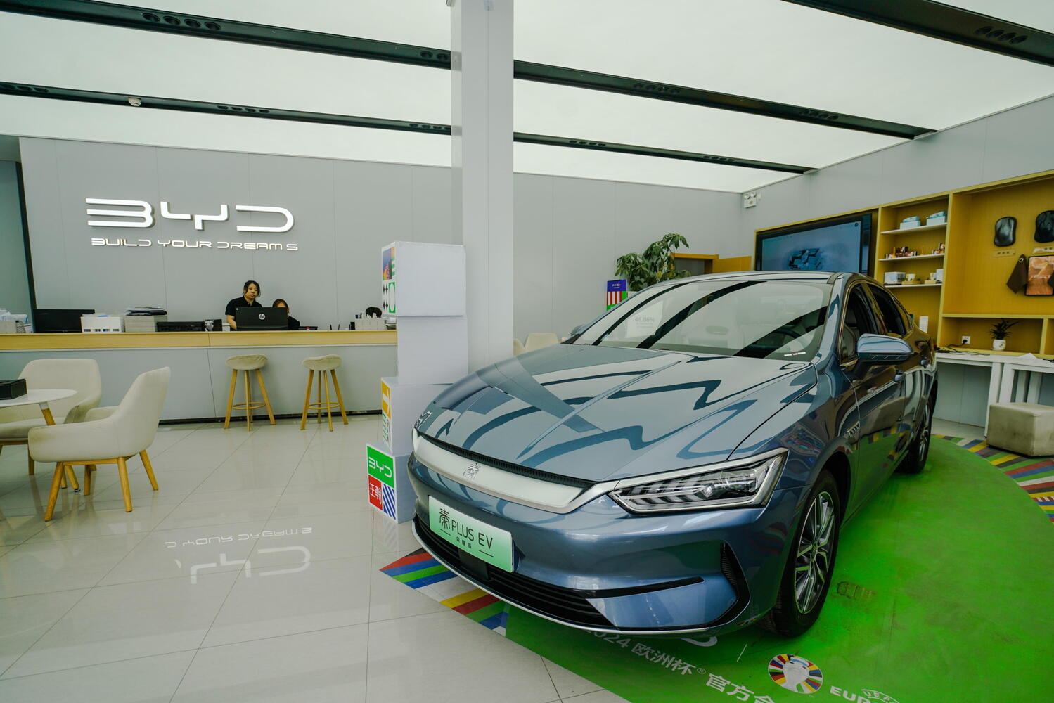 Auto elettriche Cina BYD