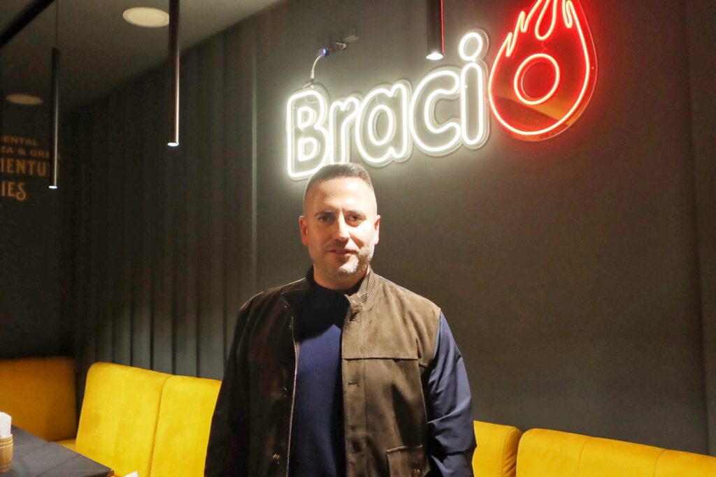 Braciò apertura