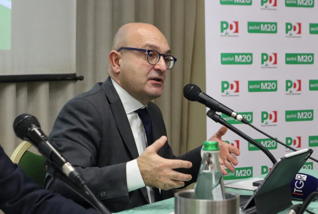 Conferenza stampa PD a Reggio Calabria su emendamenti legge di bilancio misiani