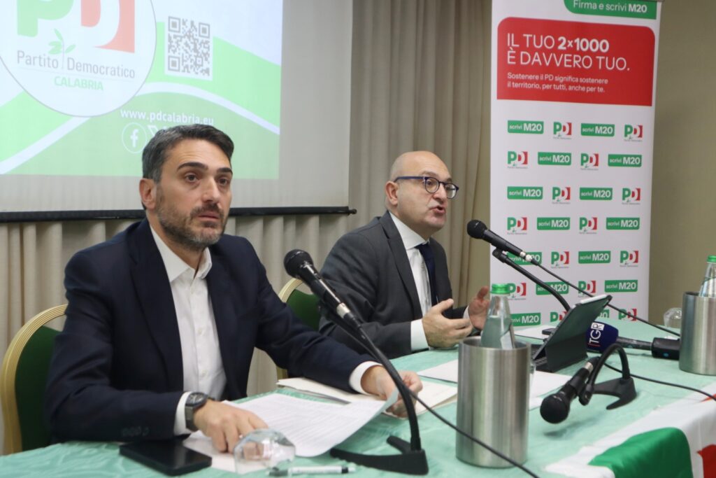 Conferenza stampa PD a Reggio Calabria su emendamenti legge di bilancio irto misiani