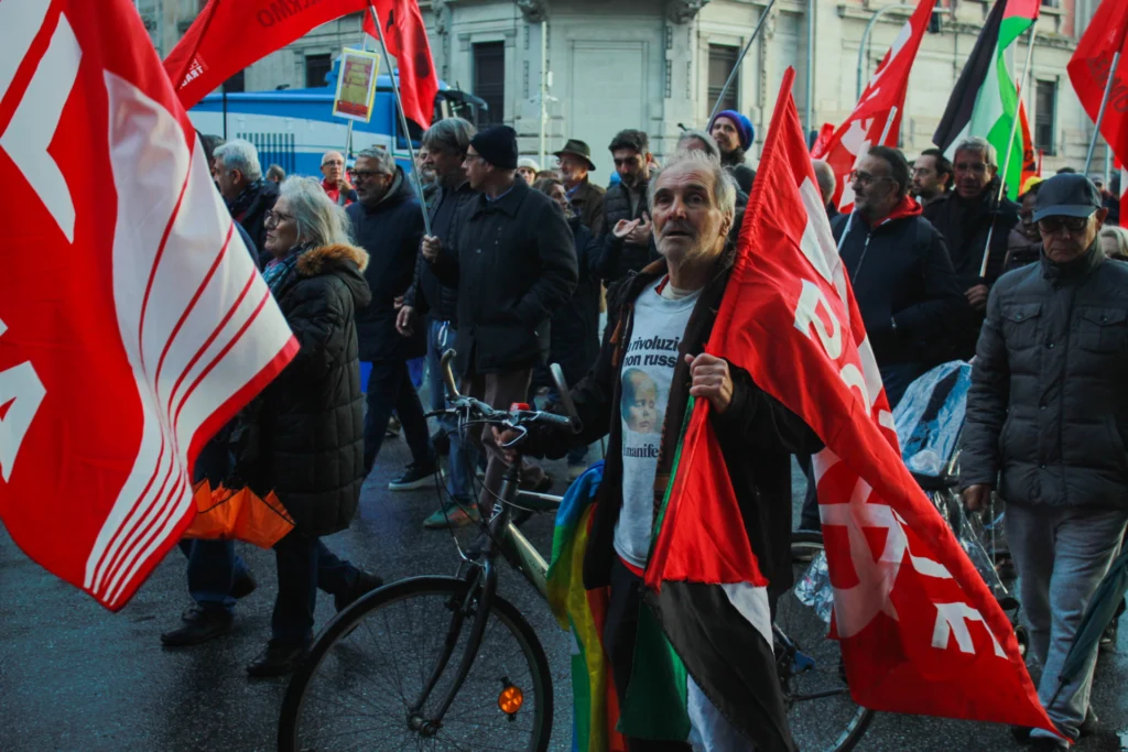Corteo No Ponte Messina