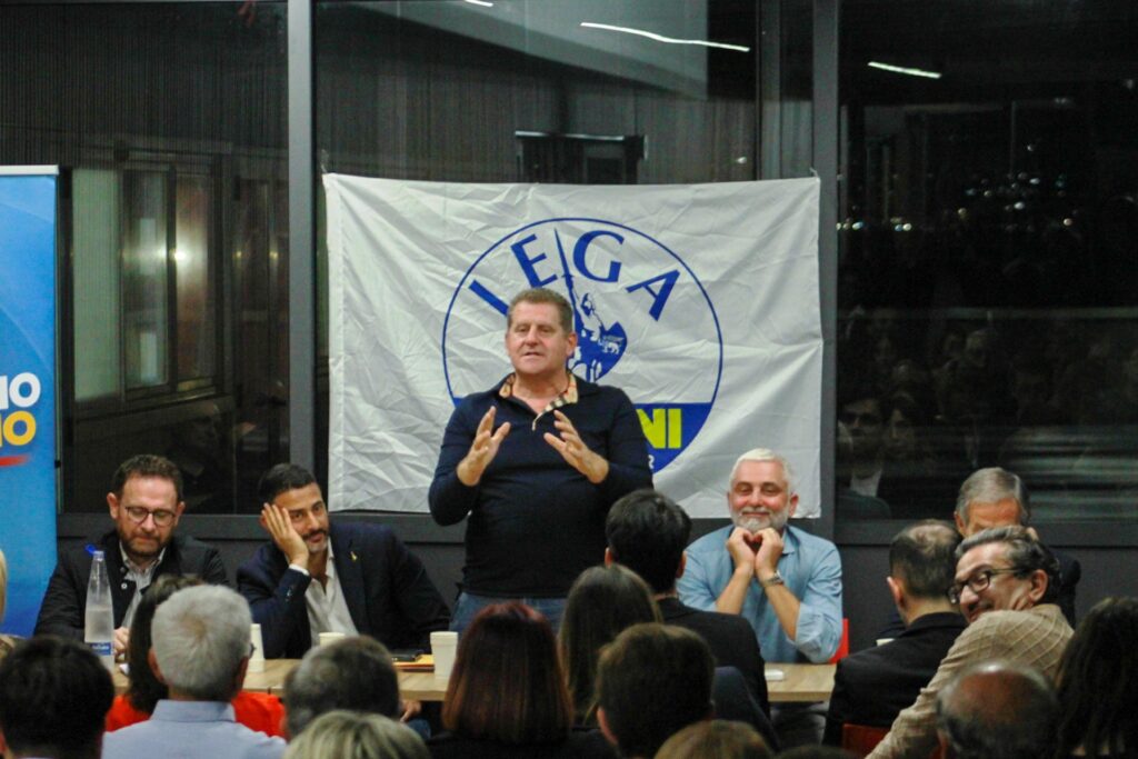 Flash mob pro ponte sullo stretto a Messina
