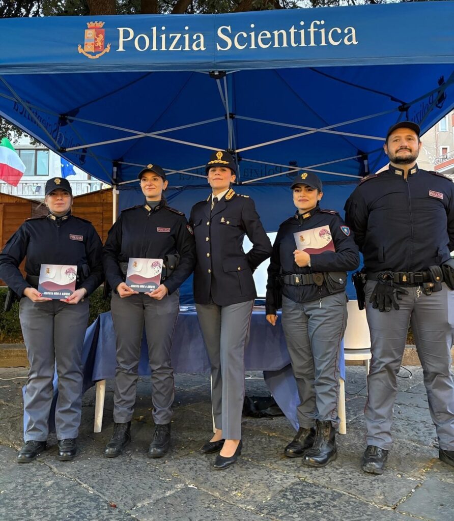 Giornata contro la violenza sulle donne polizia crotone
