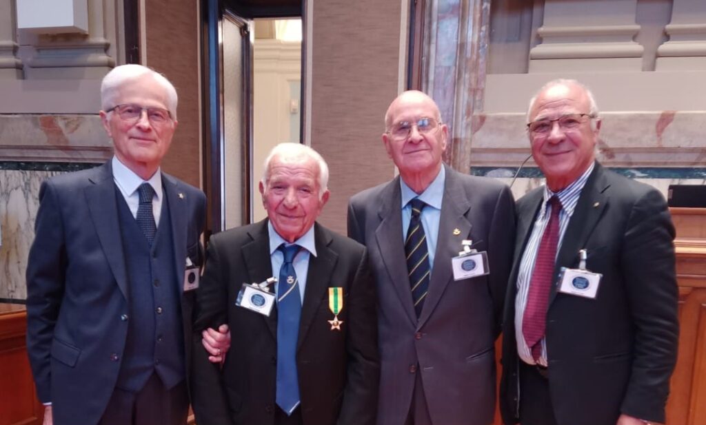 Maestri del Lavoro Antonio Mollica e Genesio Principe con il Presidente Nazionale elio Giovati ed il Console Regionale Saverio Capria