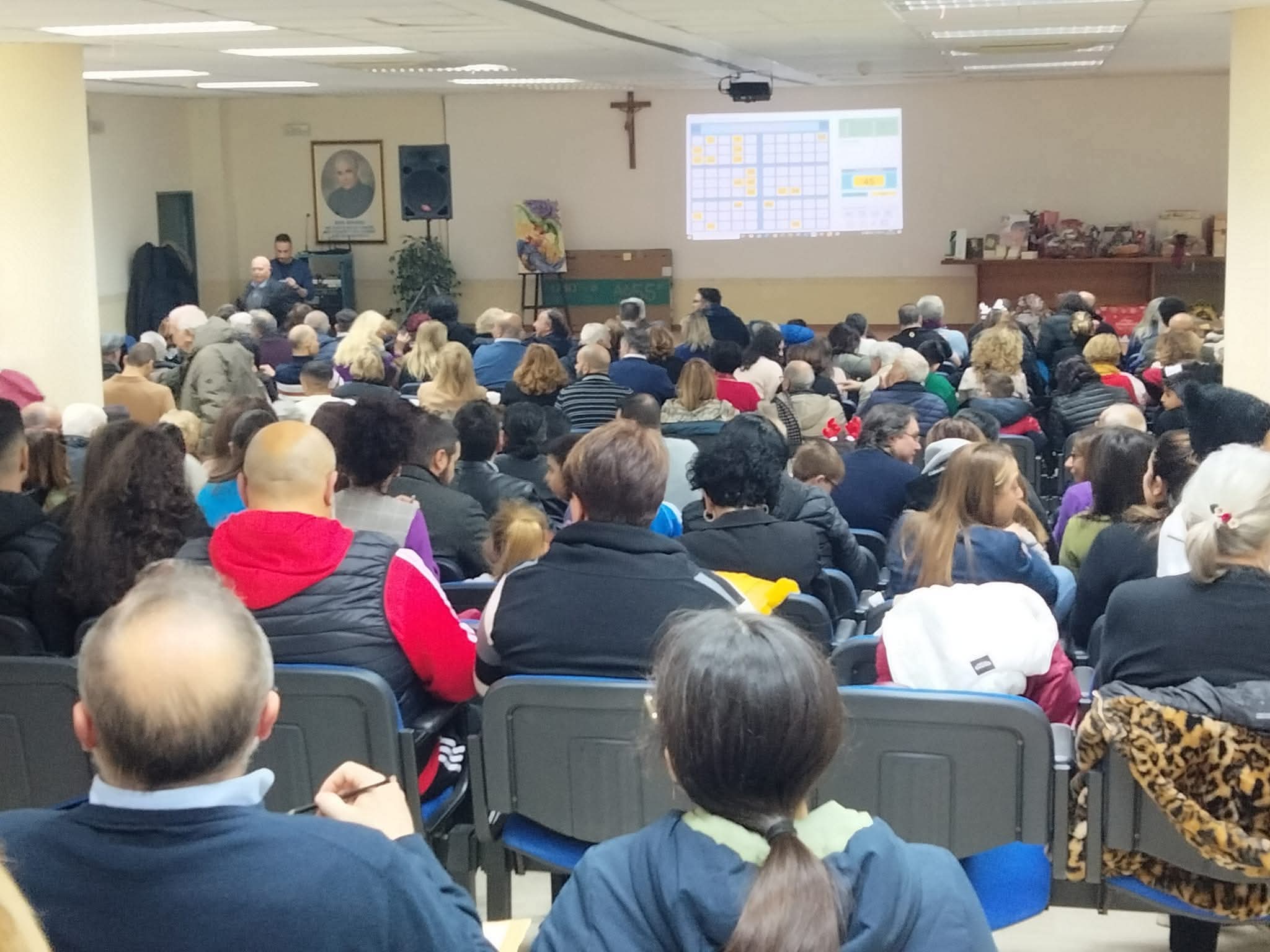 Maxitombolata benefica Incontriamoci Sempre