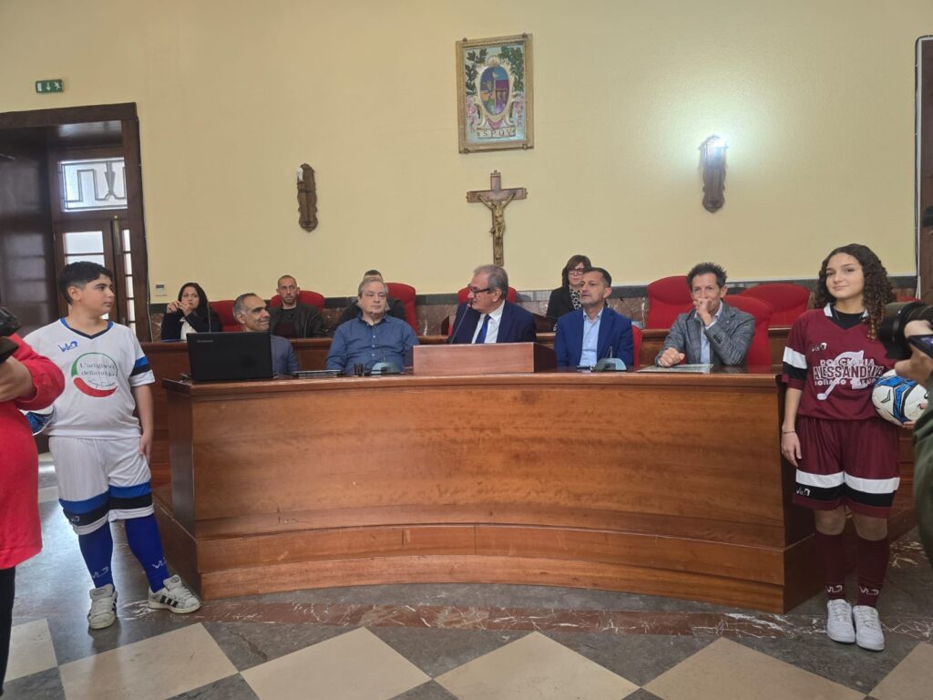 Locandina partita dei sindaci 2025